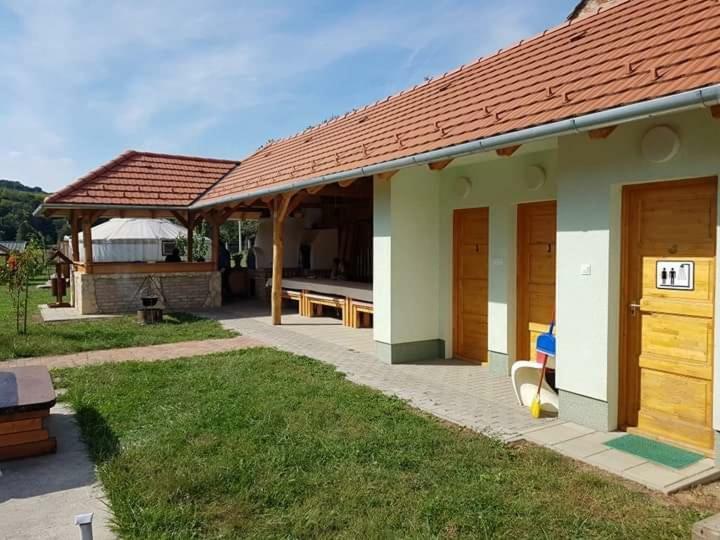 Hotel Nomad Jurta Zalakaros Mellett Zalamerenye Exteriér fotografie